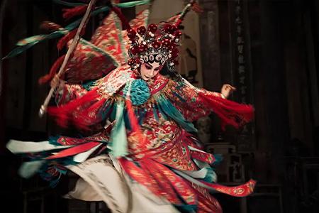 昆曲百年复兴"玩混搭" 成北大史上较火爆公选课